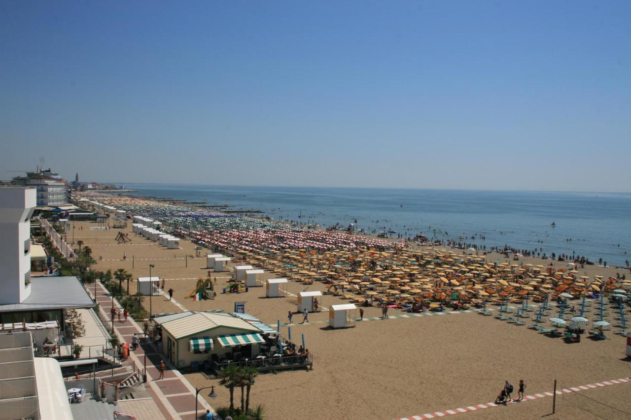 Apartamento Duca Degli Abruzzi Caorle Exterior foto